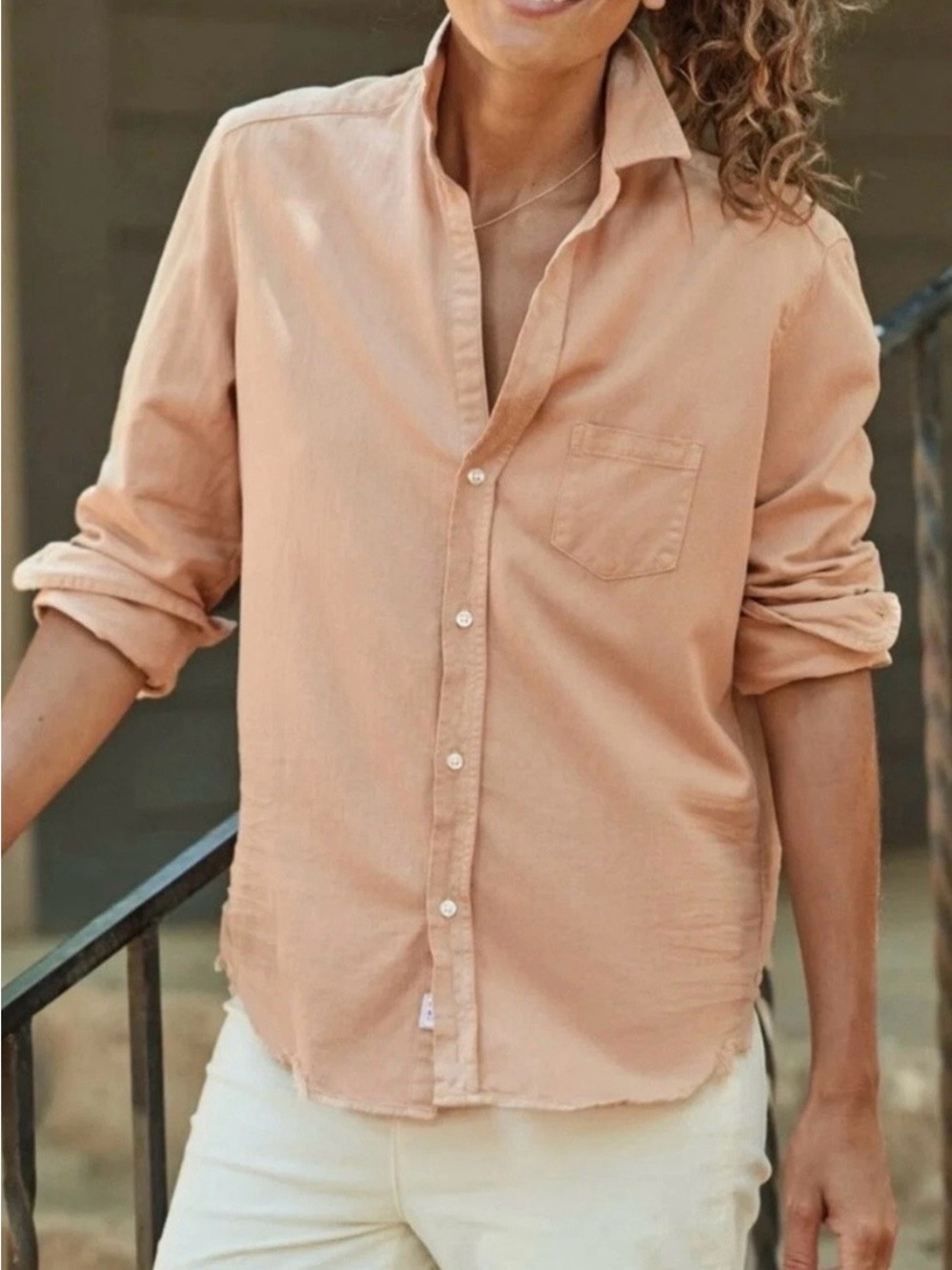 Frank & Eileen "Eileen"Distressed
Shirt Vintage Peach Famous Denim
Size XS